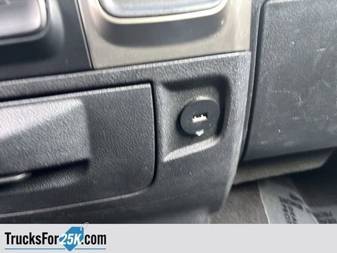 Used 2013 RAM 1500 Classic SLT image 21