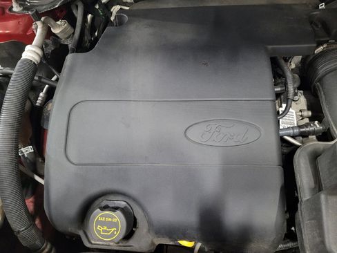 Used 2016 Ford Explorer XLT w/ Equipment Group 201A FWD image 30
