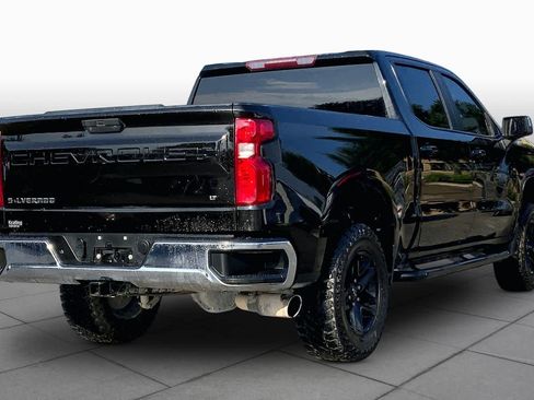 Used 2021 Chevrolet Silverado 1500 LT AWD/4WD image 13