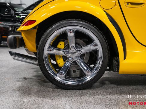 Used 1999 Plymouth Prowler RWD image 11