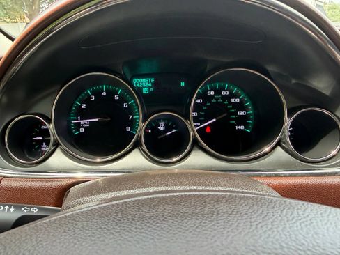 Used 2014 Buick Enclave Leather w/ Trailering Provision Package FWD image 14