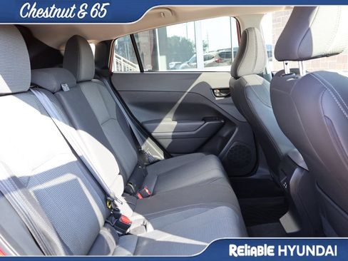 Used 2024 Subaru Crosstrek 2.0i Premium AWD/4WD image 13