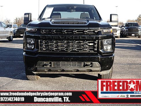 Used 2022 Chevrolet Silverado 2500 Custom w/ Custom Convenience Package image 8