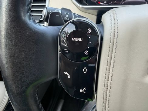 Used 2018 Land Rover Range Rover HSE AWD/4WD image 28
