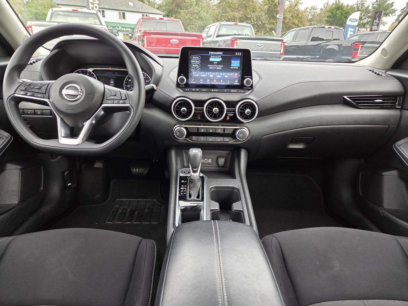 Used 2025 Nissan Sentra SV FWD image 15