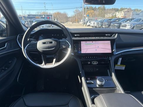 New 2026 Jeep Grand Cherokee Limited image 22