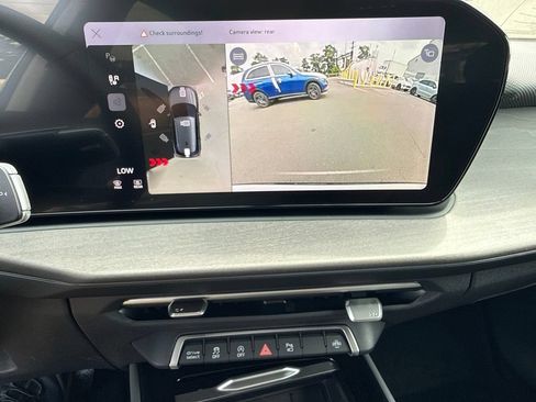 New 2026 Audi Q3 quattro 2.0T AWD/4WD image 36