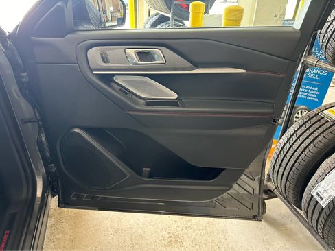 New 2026 Ford Explorer ST AWD/4WD image 39