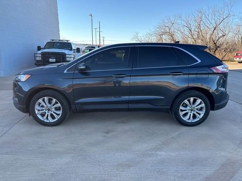 Used 2024 Ford Edge Titanium image 4