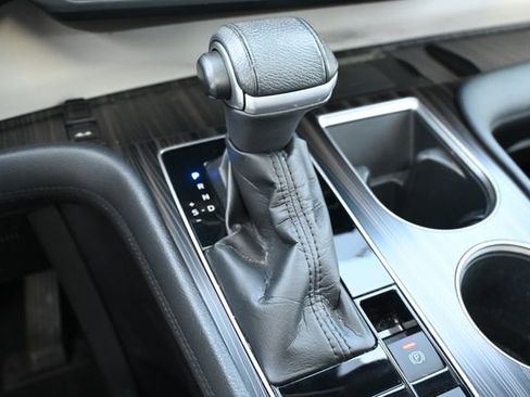 Used 2021 Toyota Sienna Platinum image 23