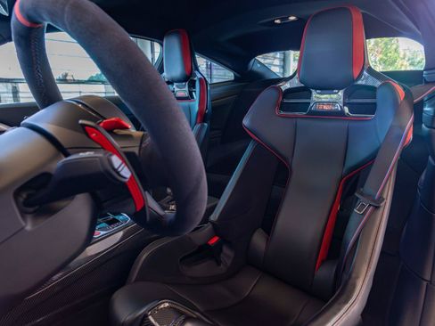 Used 2023 BMW M4 CSL RWD image 11