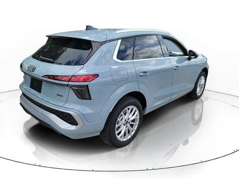 New 2026 Audi Q3 quattro 2.0T AWD/4WD image 4