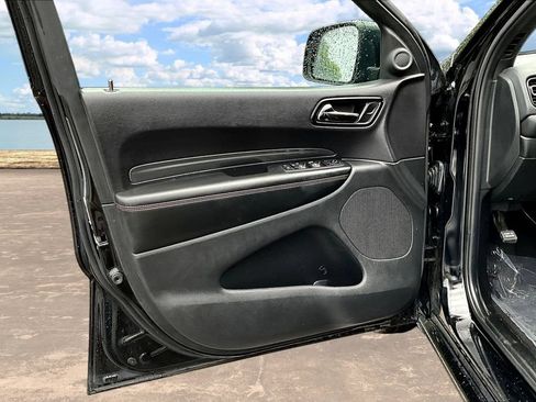 Used 2025 Dodge Durango GT AWD/4WD image 22