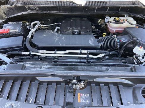 Used 2022 Chevrolet Silverado 1500 Custom w/ Safety Confidence Package RWD image 23