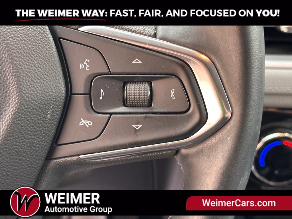 Used 2025 Chevrolet TrailBlazer LT w/ LT Cold Weather Package AWD/4WD image 12