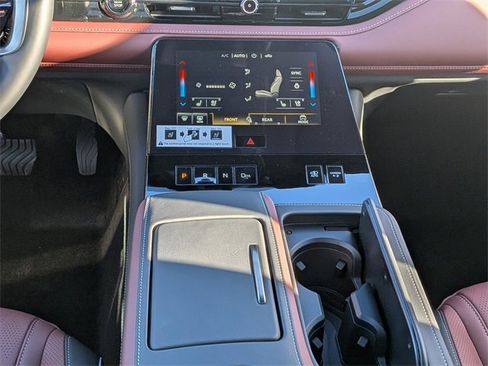 New 2026 INFINITI QX80 Autograph w/ Premium Cargo Package image 19