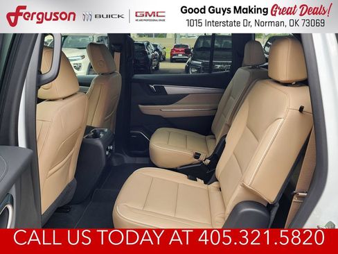 New 2027 Buick Enclave Preferred w/ Power Package AWD/4WD image 44