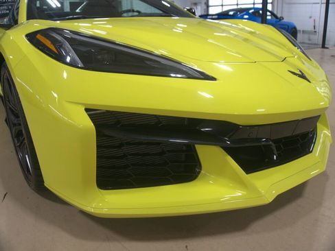 Used 2024 Chevrolet Corvette Z06 image 9