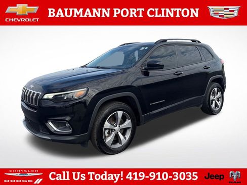 Used 2022 Jeep Cherokee Limited AWD/4WD image 2