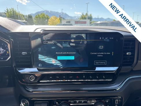 Used 2024 Chevrolet Silverado 1500 ZR2 w/ Technology Package AWD/4WD image 25