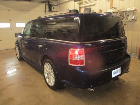 Used 2016 Ford Flex SEL w/ Equipment Group 202A AWD/4WD image 5