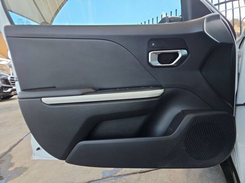 Used 2025 Kia K4 GT-Line FWD image 23