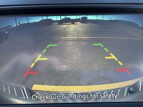 Used 2020 Nissan Frontier S image 10