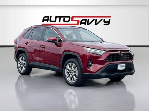 Used 2025 Toyota RAV4 XLE Premium w/ Weather Package AWD/4WD image 1