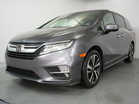 Used 2018 Honda Odyssey Elite image 4