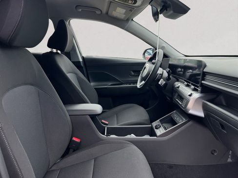 New 2025 Hyundai Kona SEL image 18