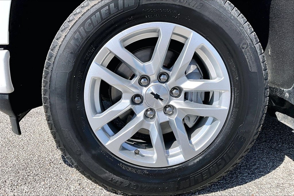 Used 2021 Chevrolet Silverado 1500 RST AWD/4WD image 9