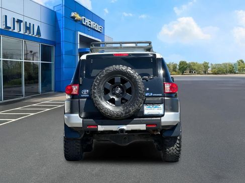 Used 2007 Toyota FJ Cruiser 4WD w/ Upgrade Pkg 1 image 7