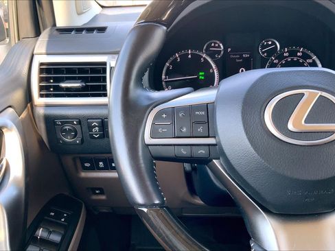 Used 2023 Lexus GX 460 Premium w/ Premium Package AWD/4WD image 24