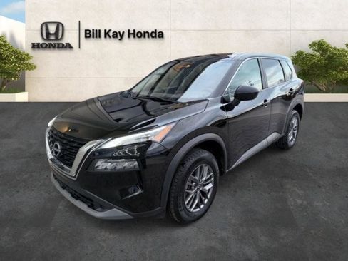 Used 2023 Nissan Rogue S image 9