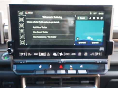 Used 2024 GMC Hummer EV 3X w/ LPO, Illumination Package AWD/4WD image 47