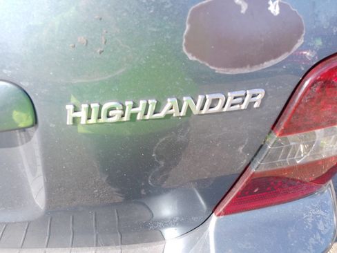 Used 2004 Toyota Highlander 4WD V6 image 22