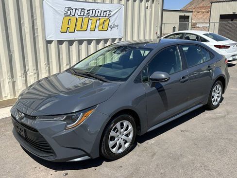 Used 2023 Toyota Corolla LE FWD image 1