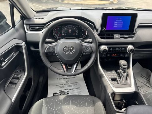 Certified 2024 Toyota RAV4 XLE w/ Convenience Package AWD/4WD image 29