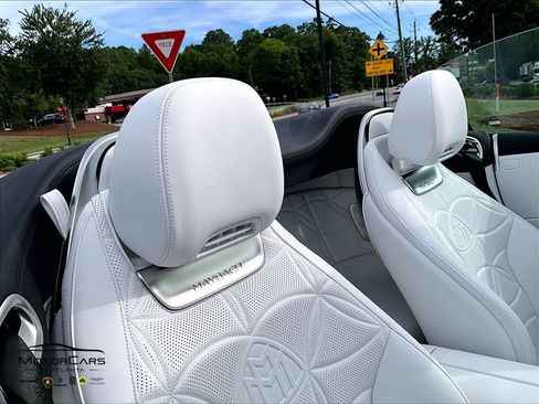 Used 2026 Mercedes-Benz Maybach SL 680 image 29