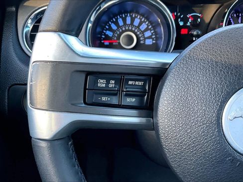 Used 2014 Ford Mustang GT image 22