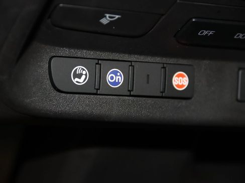 Used 2019 Cadillac CTS Luxury RWD image 22