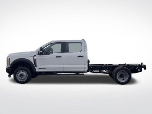 New 2026 Ford F550 4x4 Crew Cab Super Duty image 32