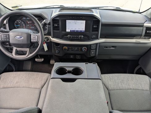 Used 2021 Ford F150 XLT image 15