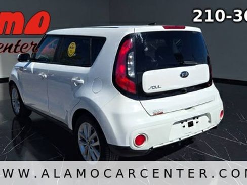 Used 2018 Kia Soul + FWD image 3