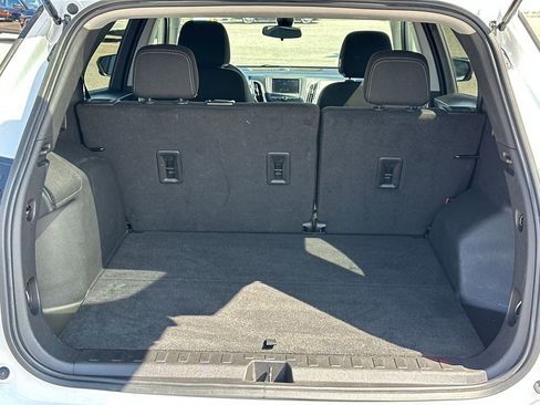 Used 2023 Chevrolet Equinox LT image 14