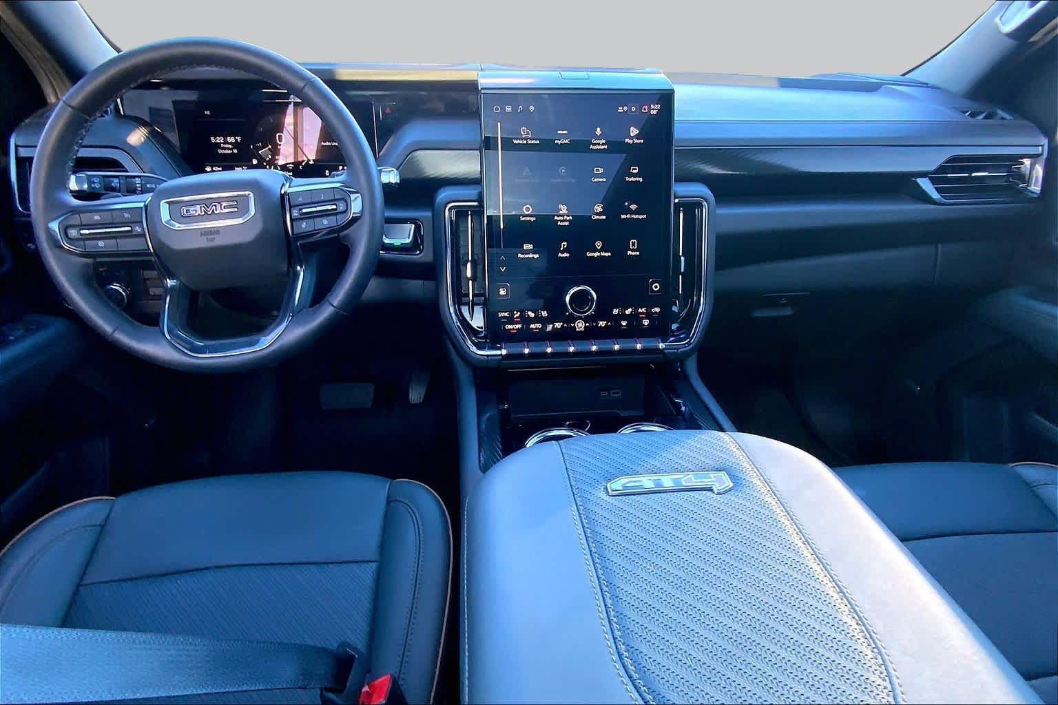 Used 2025 GMC Yukon AT4 w/ AT4 Premium Plus Package AWD/4WD image 15