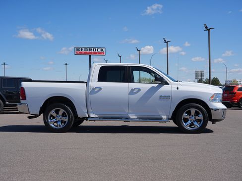 Used 2017 RAM 1500 Big Horn AWD/4WD image 2
