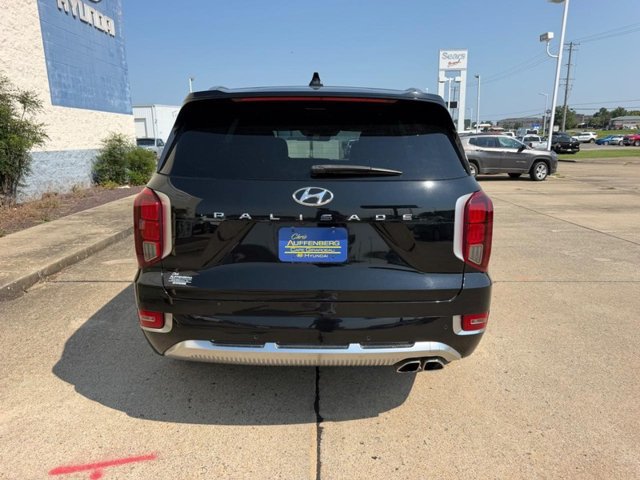 Used 2021 Hyundai Palisade Calligraphy w/ Winter Package FWD image 4