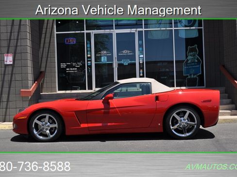 Used 2007 Chevrolet Corvette Convertible w/ Preferred Equipment Group RWD image 7