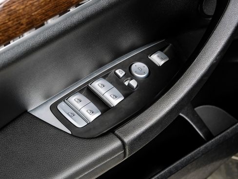 Used 2024 BMW X4 xDrive30i w/ Parking Assistance Package image 45